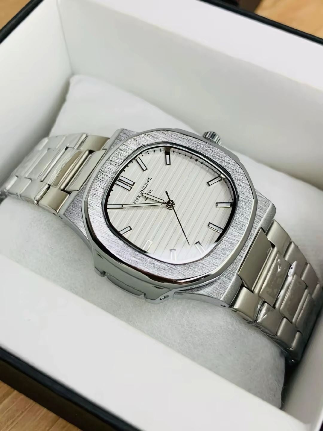 Patek Luxury Classy Look Silver - White Watch
